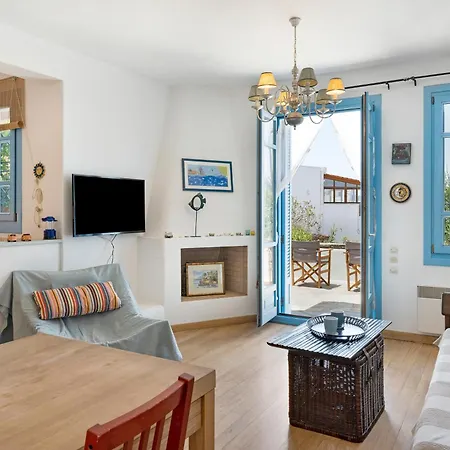 Holiday home Efrossyni House *