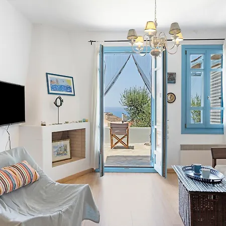 Efrossyni House Holiday home Ioulis