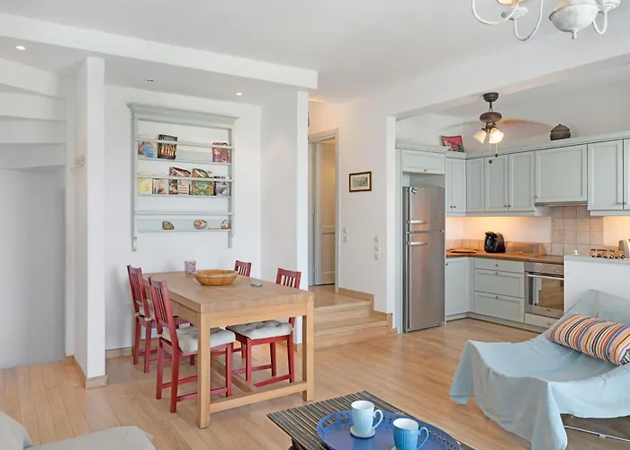 Feriehus Efrossyni House