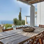 Efrossyni House * Ioulis